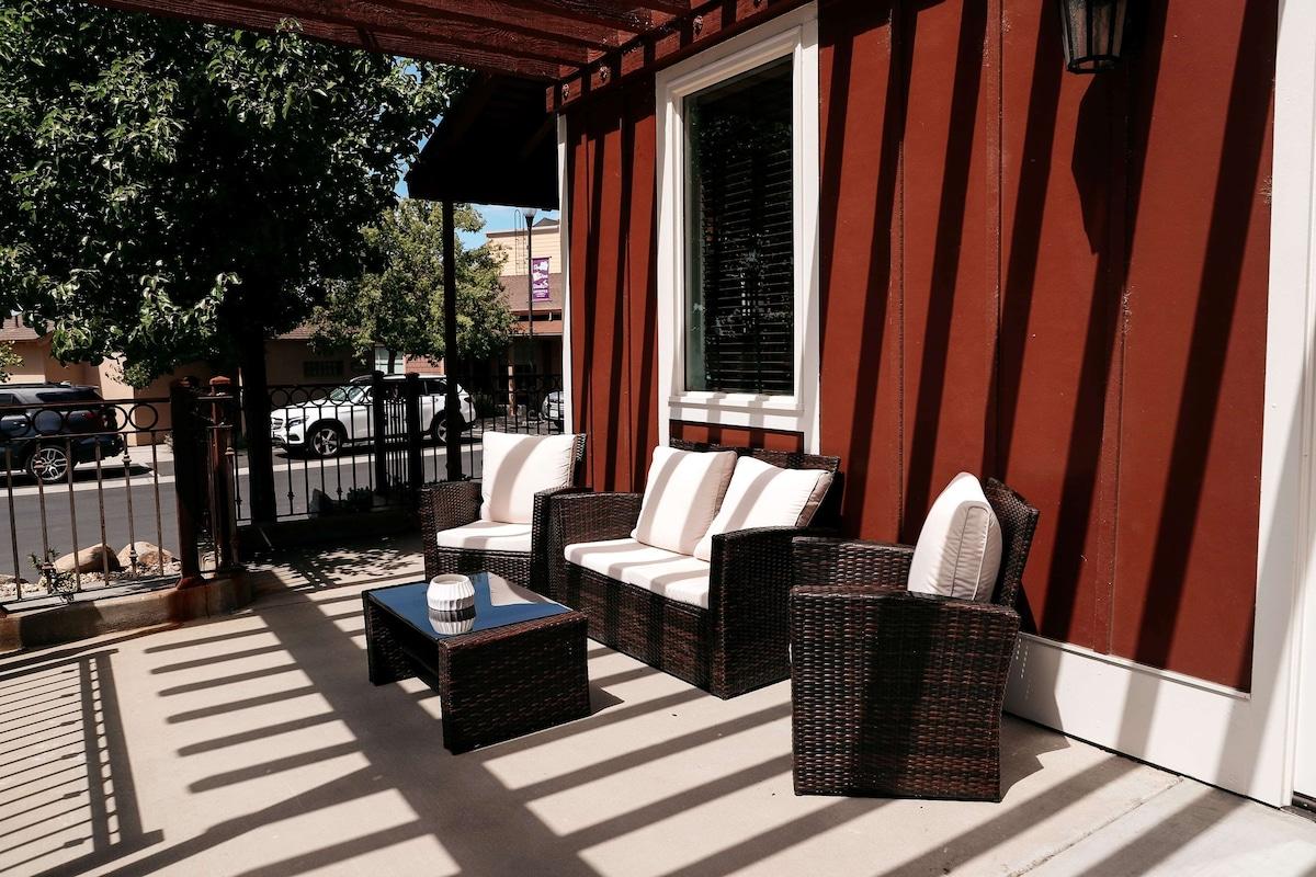 Varios Gateway Hotel & Golf Bungalows Trademark byWyndham