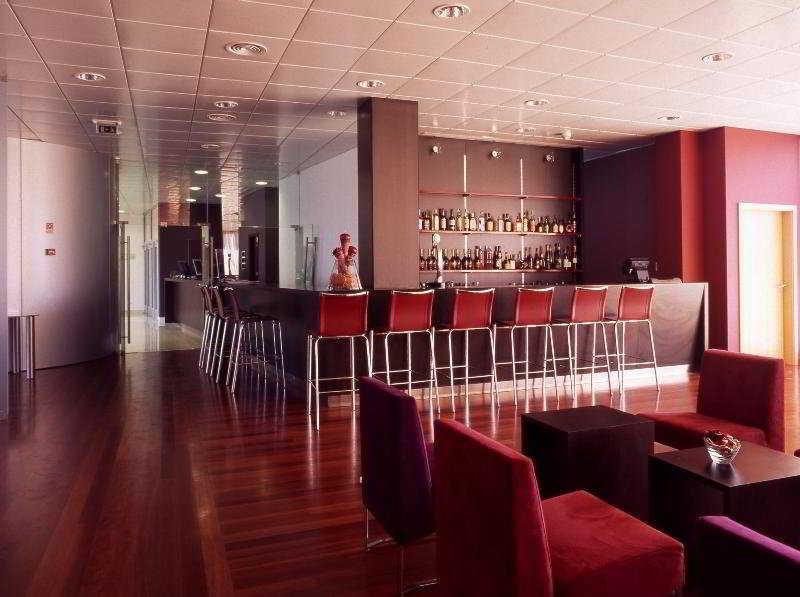 Bar/Salón B&B Hotel Cantanhede Coimbra