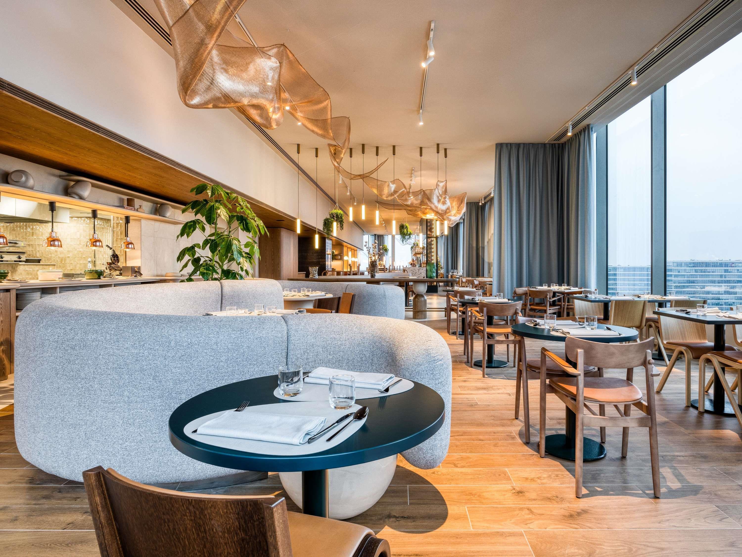 Restaurant Mövenpick hotel Brussels Airport