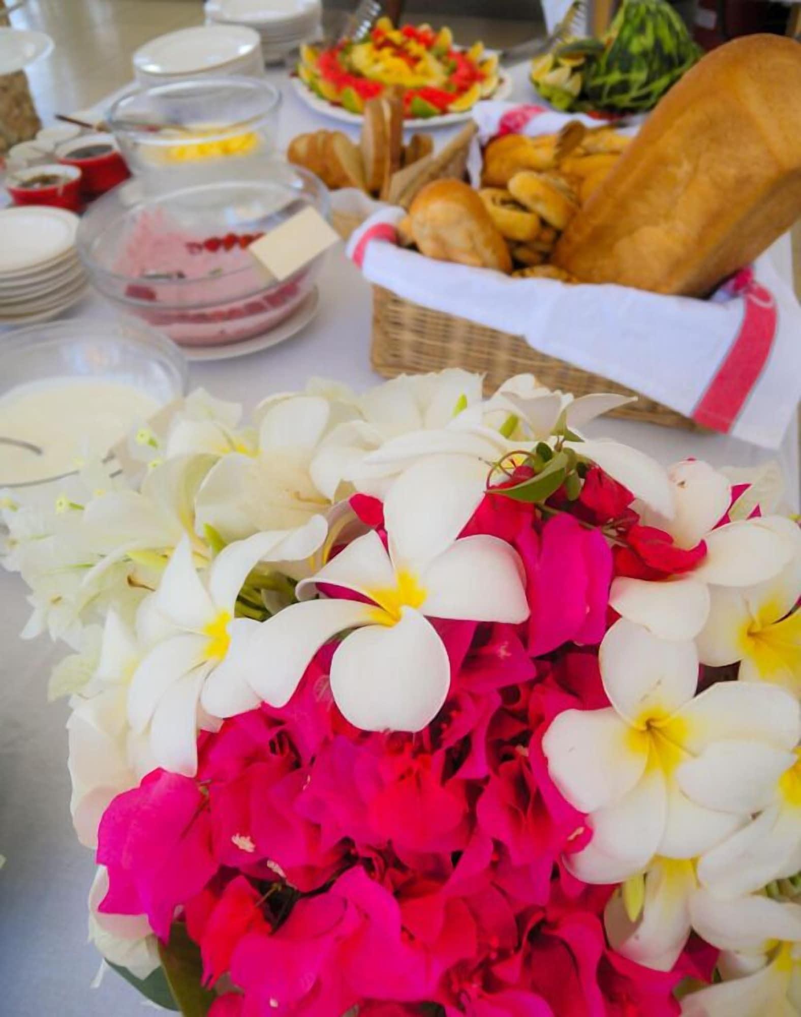 Restaurant Lantana Galu Beach