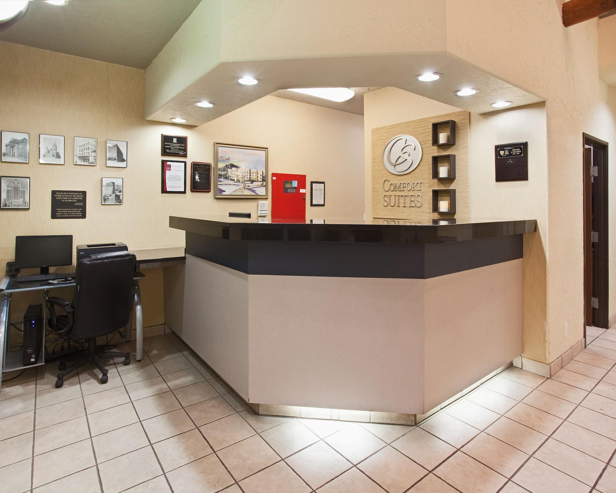 Vista Lobby Hotel El Paso