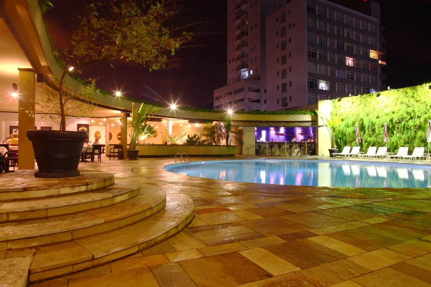 Vista Piscina Ferraretto Guarujá Hotel & Spa