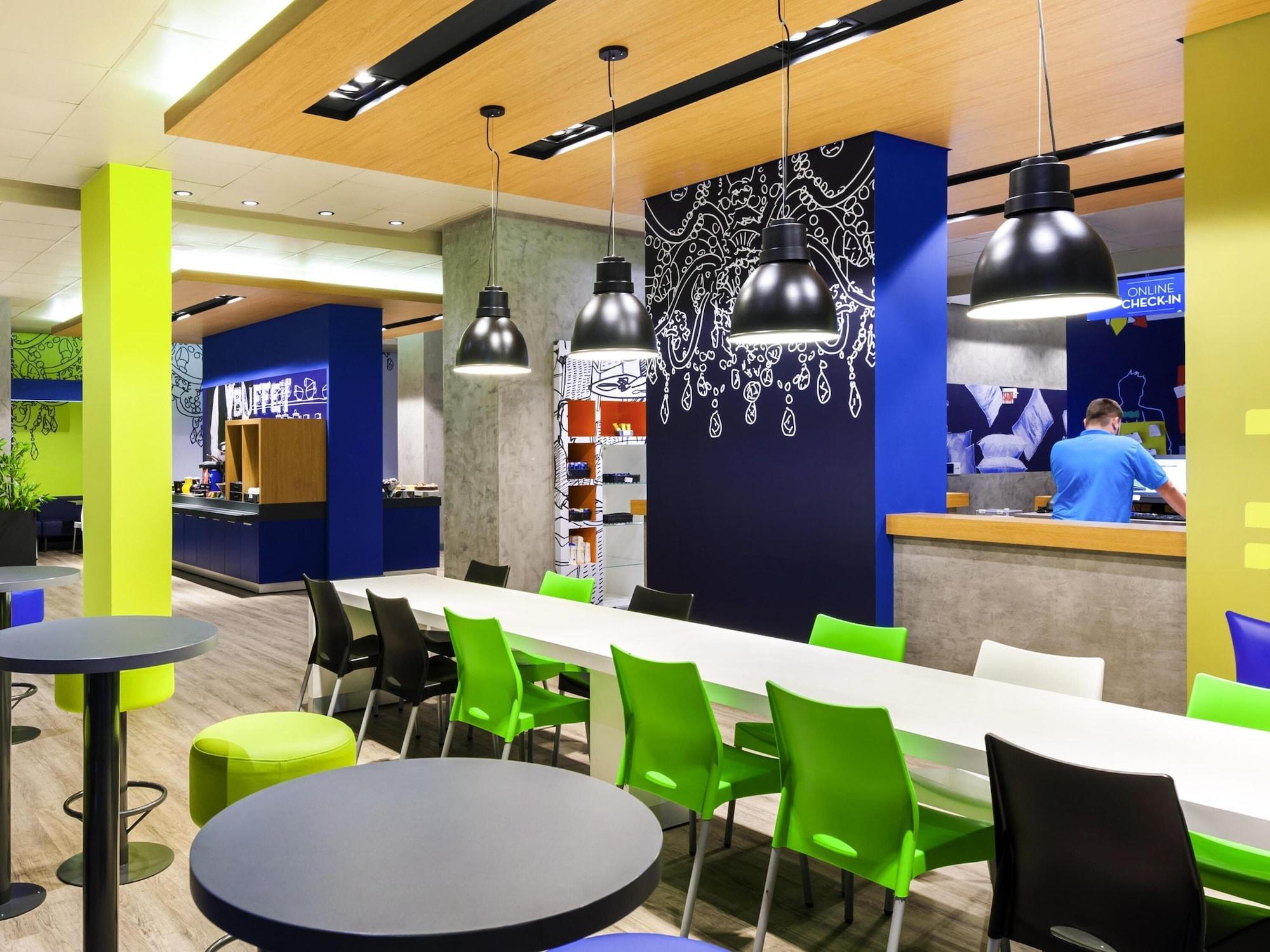 Vista Exterior ibis Budget Navegantes Itajaí