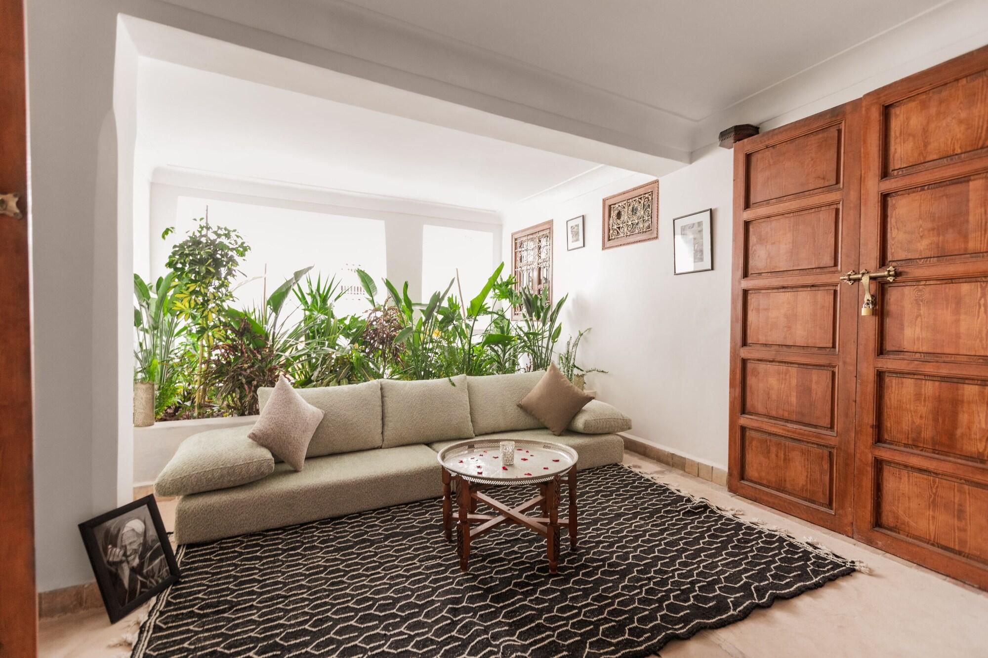 Vista Lobby Riad NS