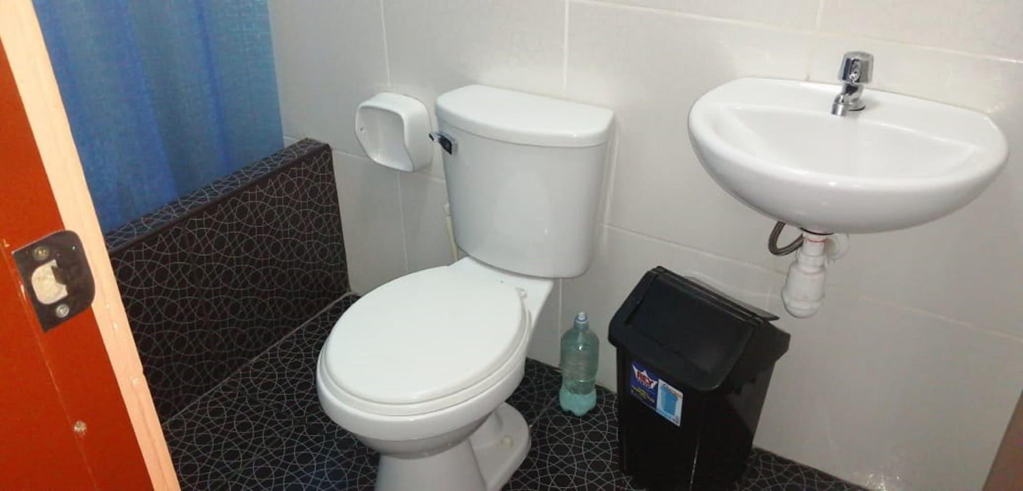 Equipamiento de Habitación Hospedaje El Arca