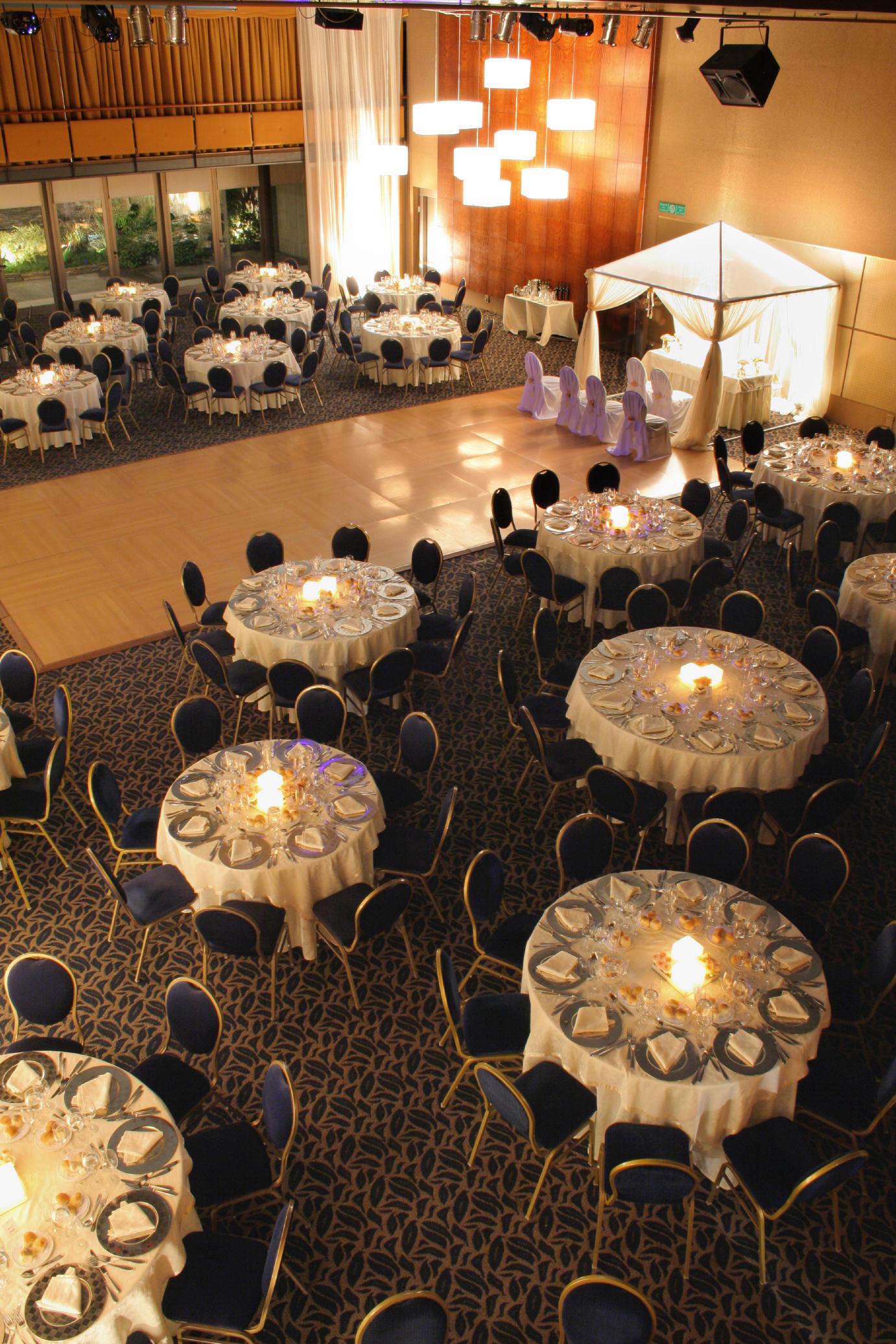 Salón de Baile Ariston Hotel