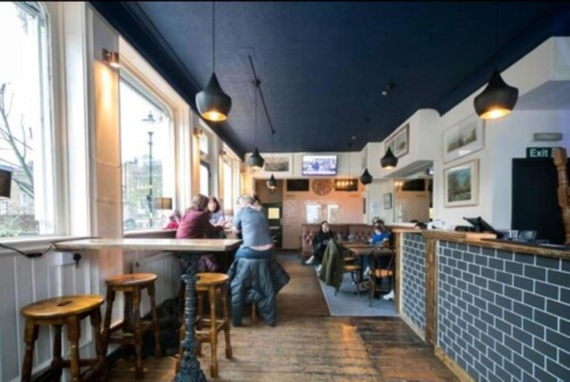 Restaurant The Cuckoo N1