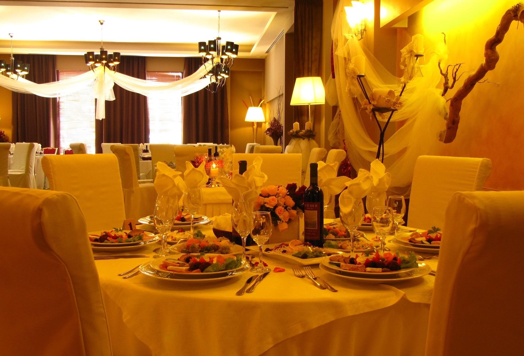 Restaurant Hotel Doro City