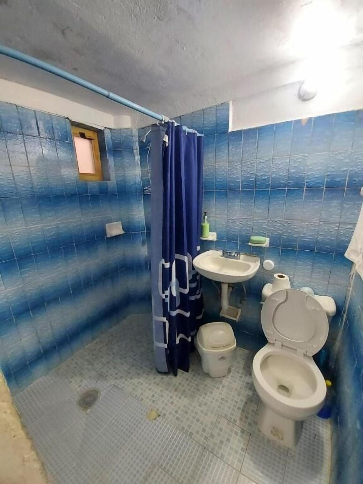 Equipamiento de Habitación Hostal el Alebrije