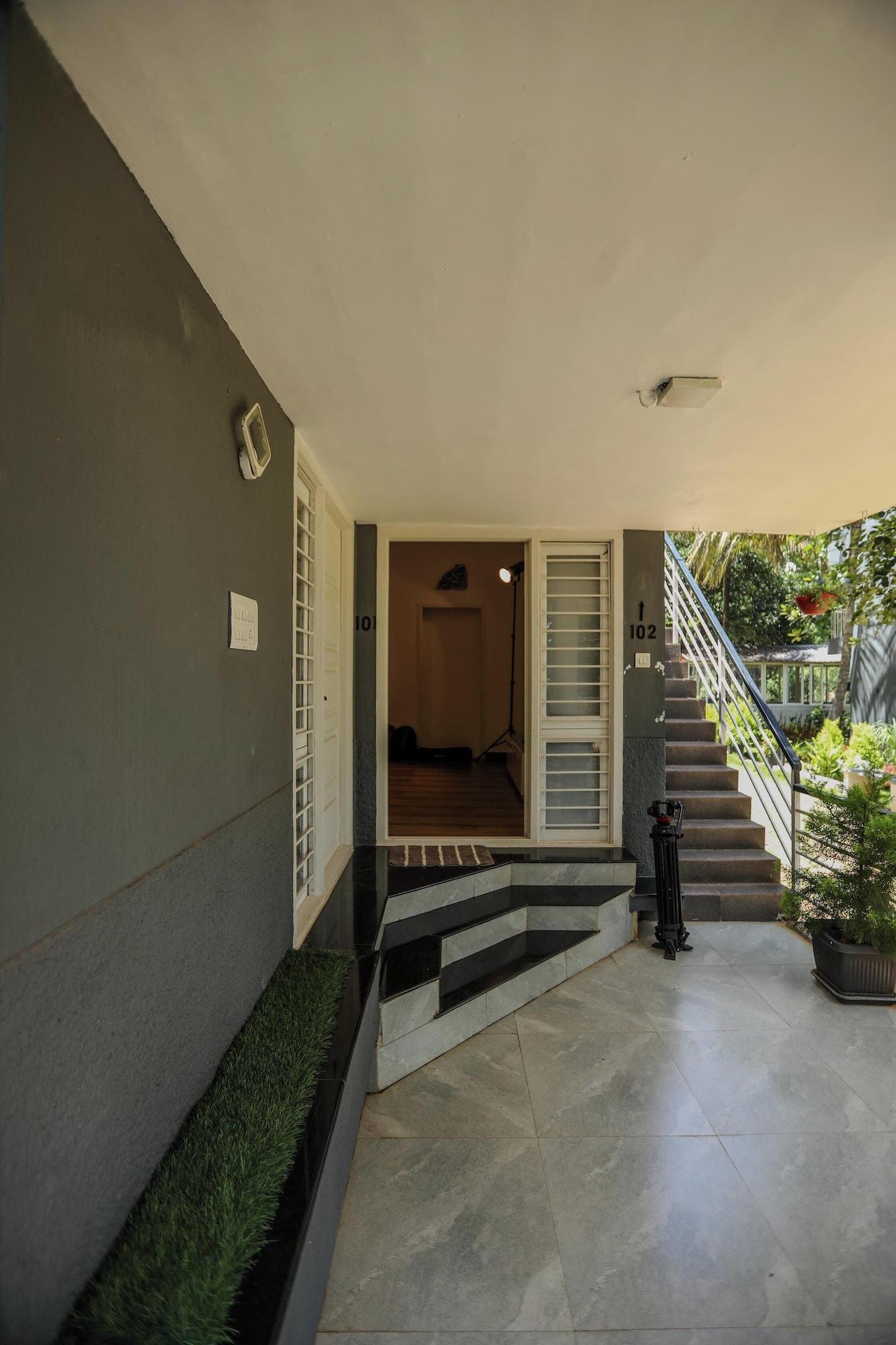 Vista Lobby Thavika Silverwood Residence Yelagiri