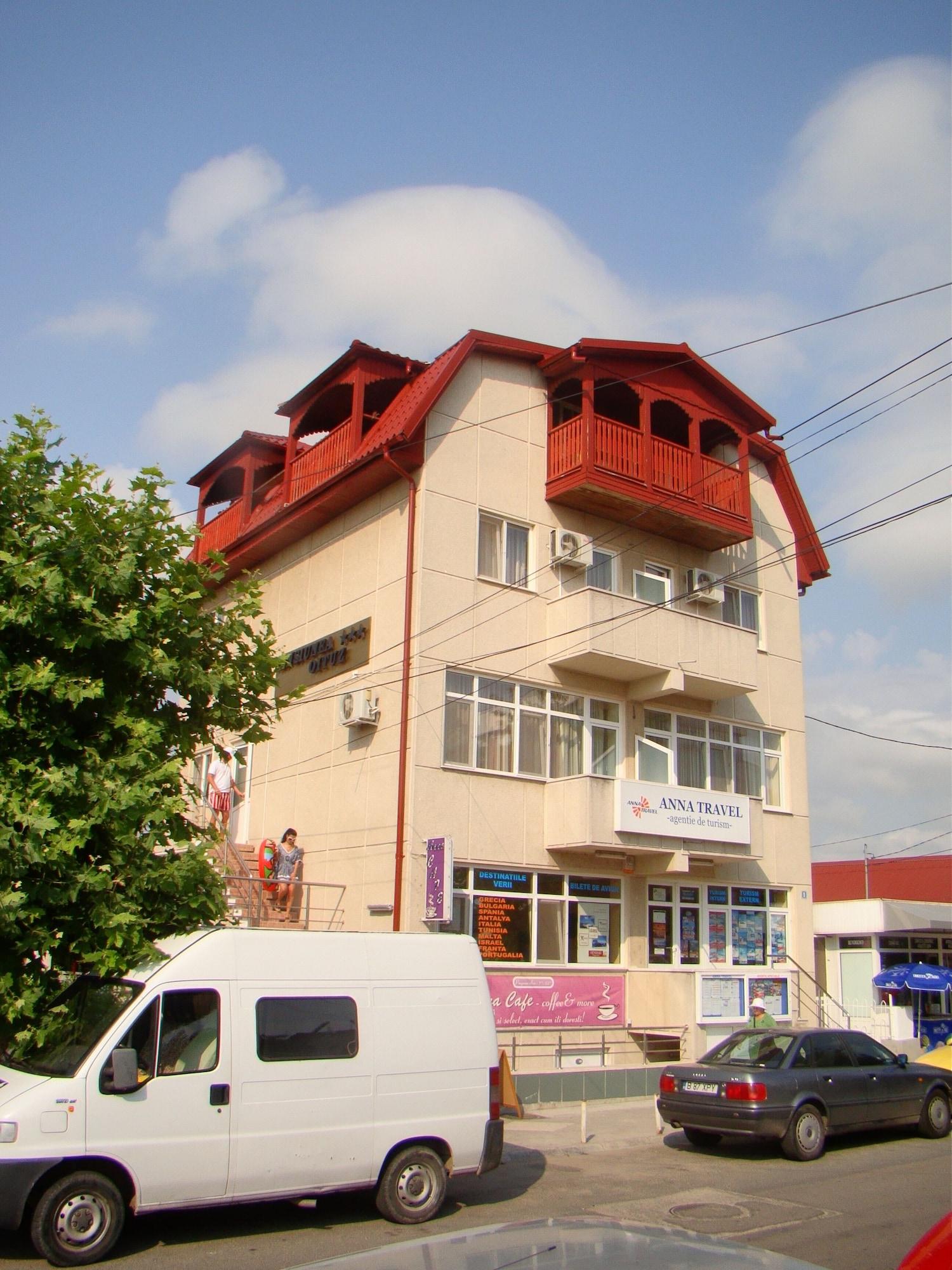 Varios OITUZ Boutique Residence