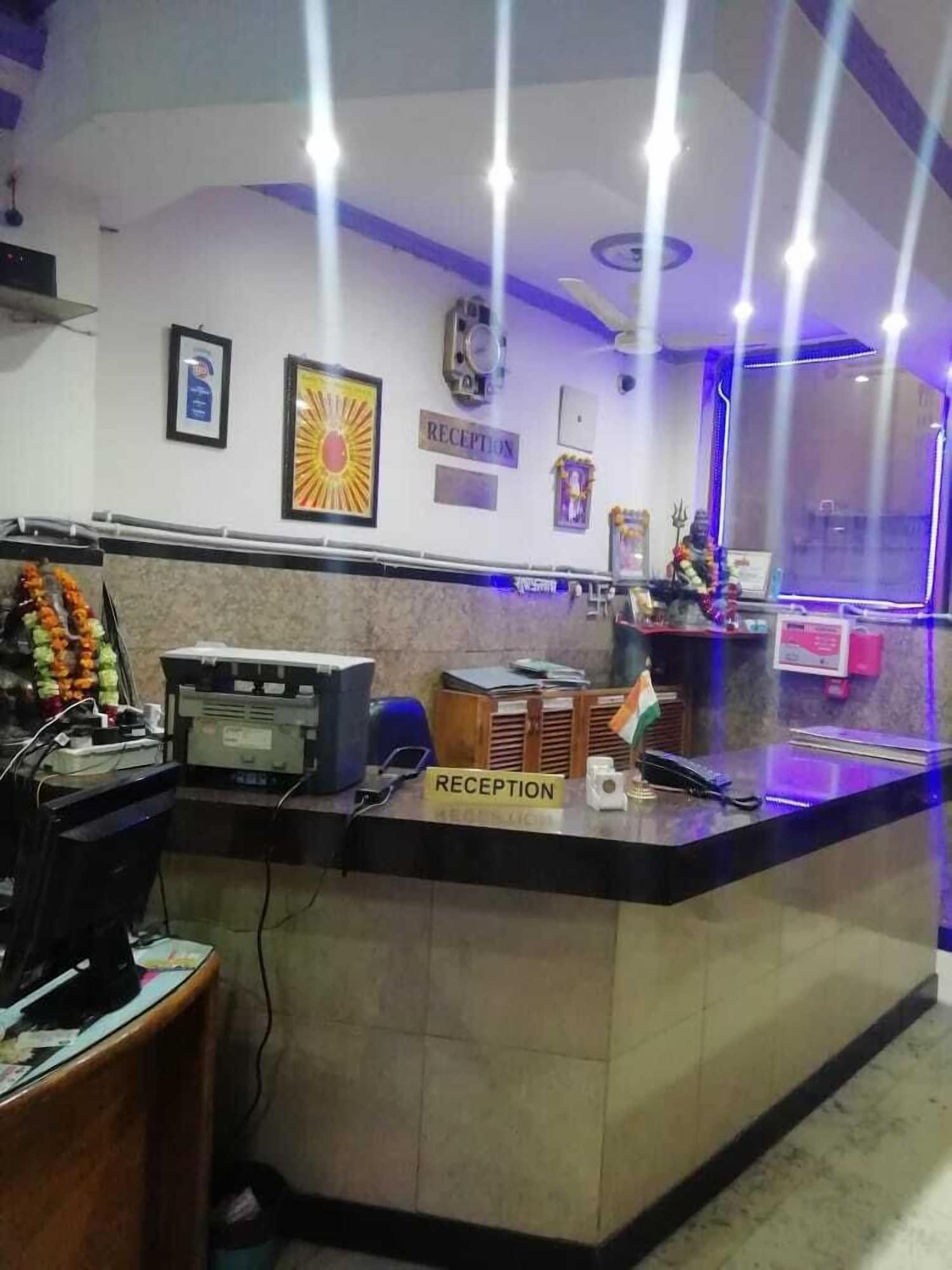 Vista Lobby Hotel Delhi Regency