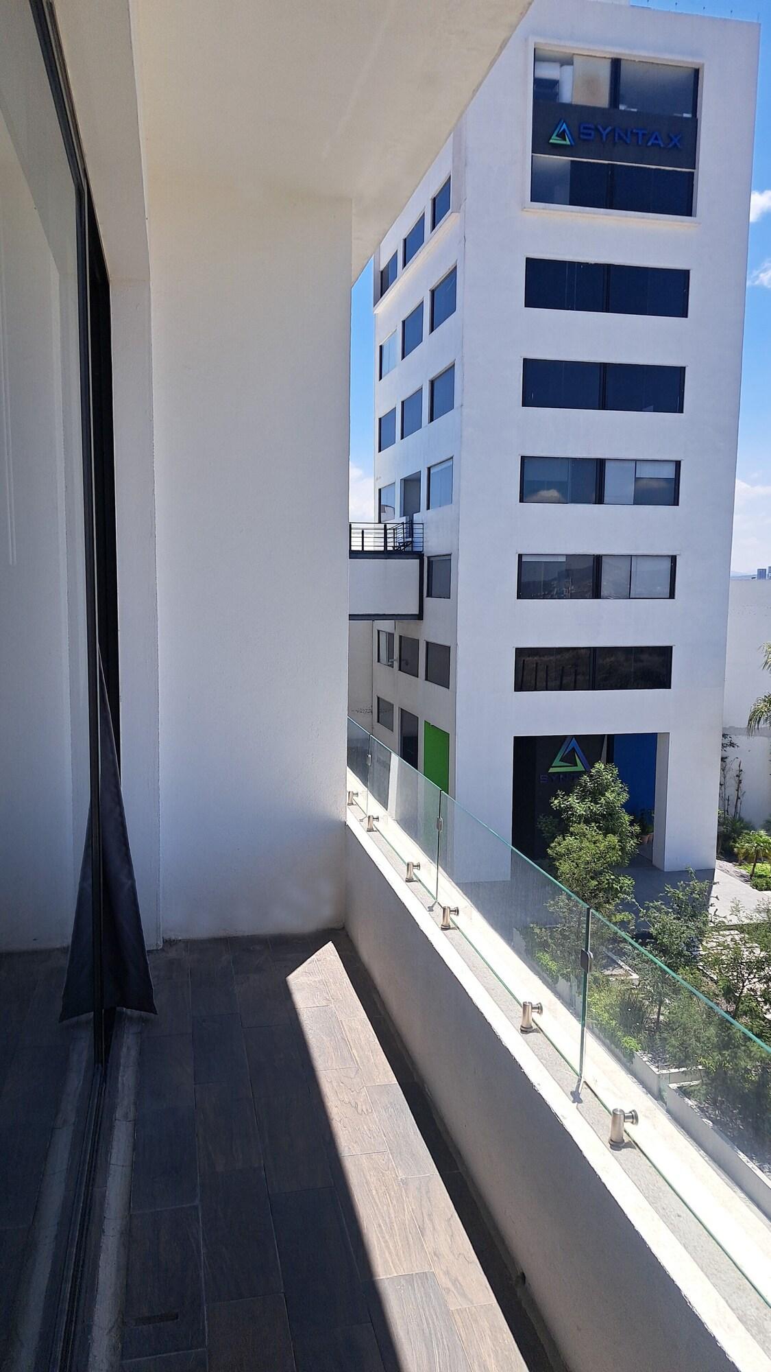 Equipamiento de Habitación Kharma Suites
