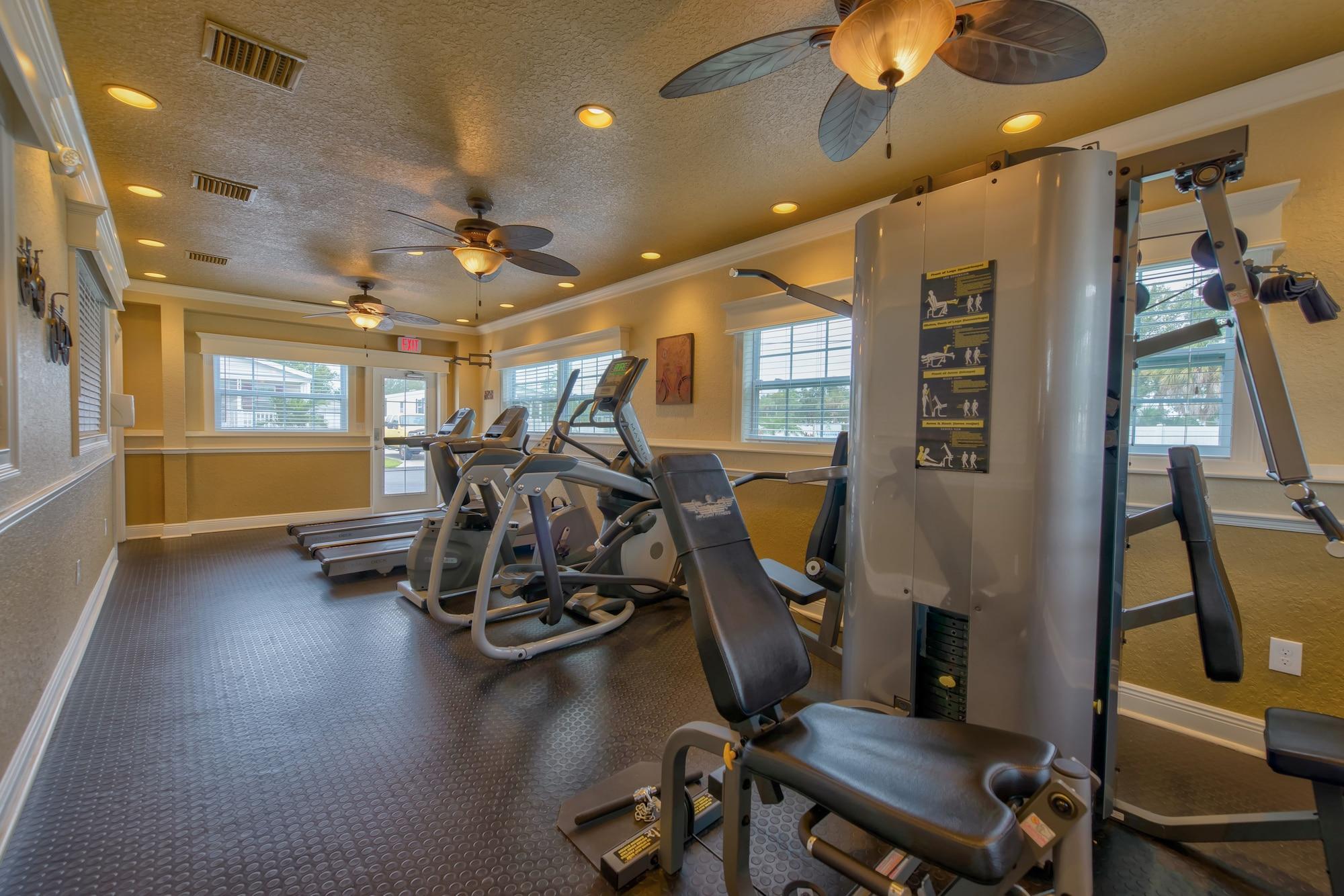 Gimnasio Arbor Terrace RV Resort