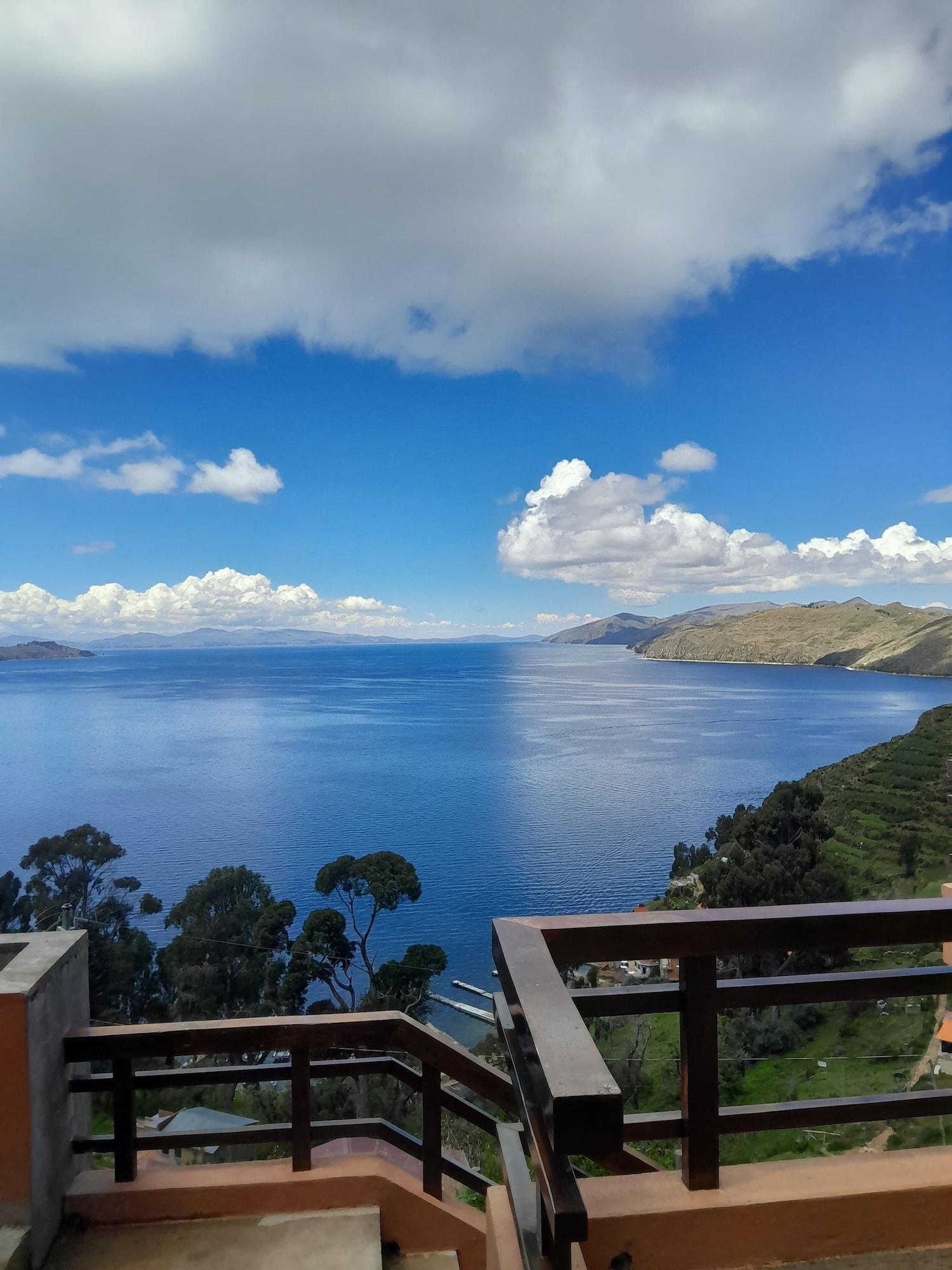 Equipamiento de Habitación Sol y Luna Lodge Isla del Sol Bolivia