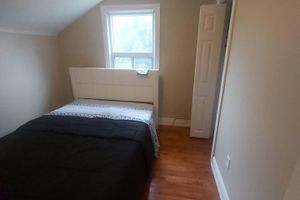 Alquiler Vacacional - 3 Bedrooms upstairs (Whole house without basement)