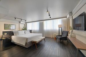 Alojamiento - Deville Business Maringá