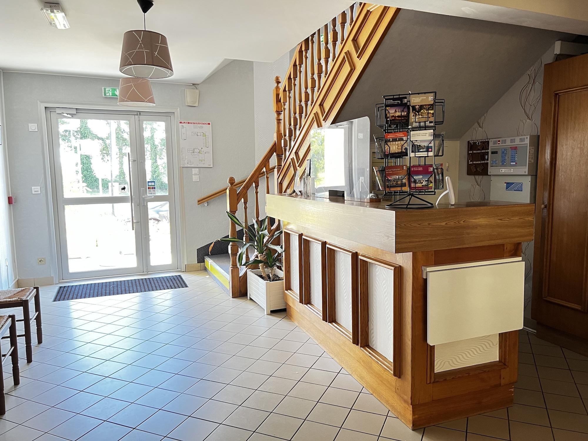 Vista Lobby Hotel Les Montois