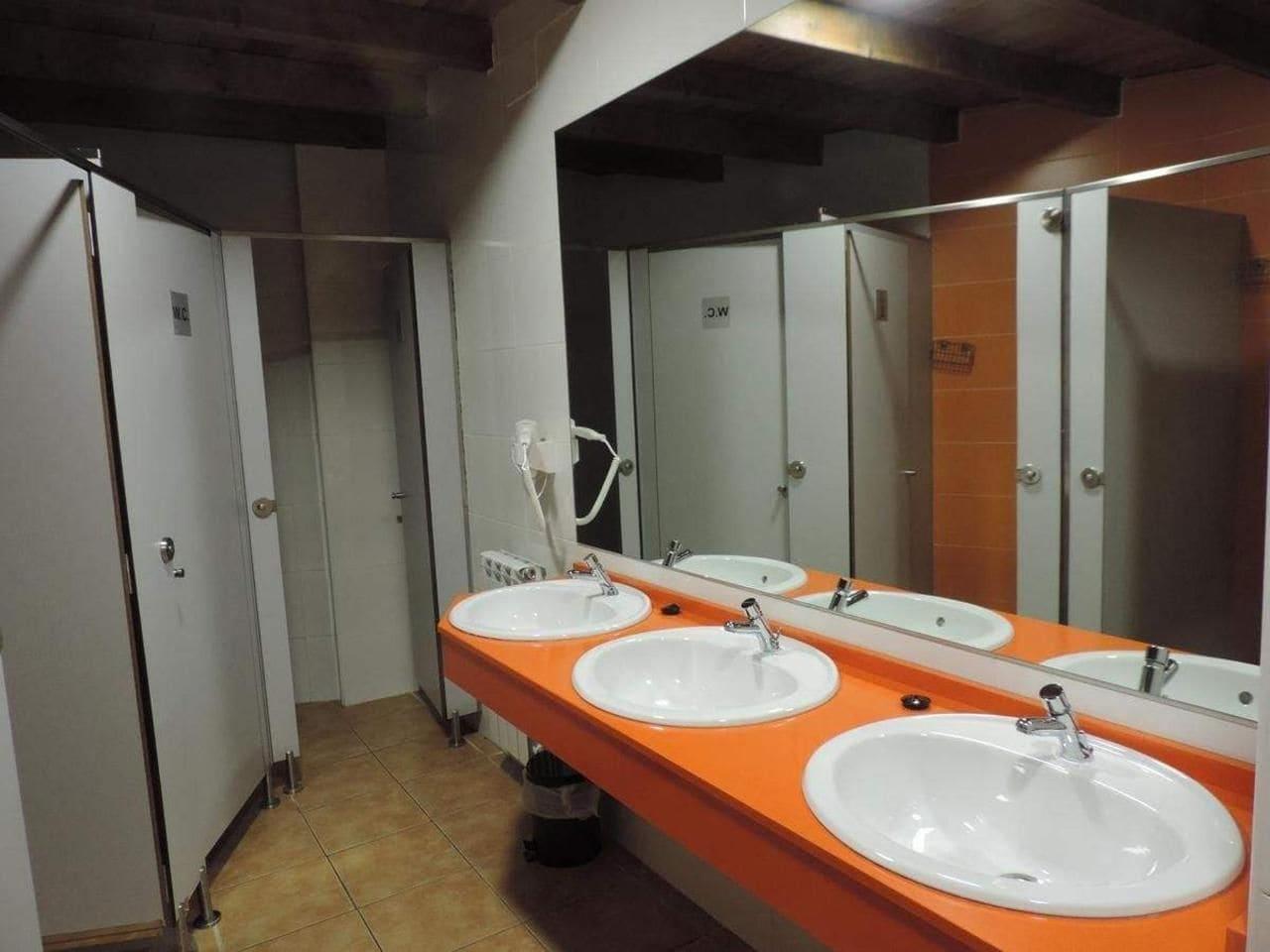 Equipamiento de Habitación Albergue Santo Tomás de Canterbury - Hostel