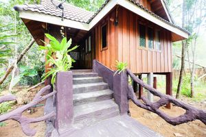 Alojamiento - OYO 604 Ruen Mai Horm Resort