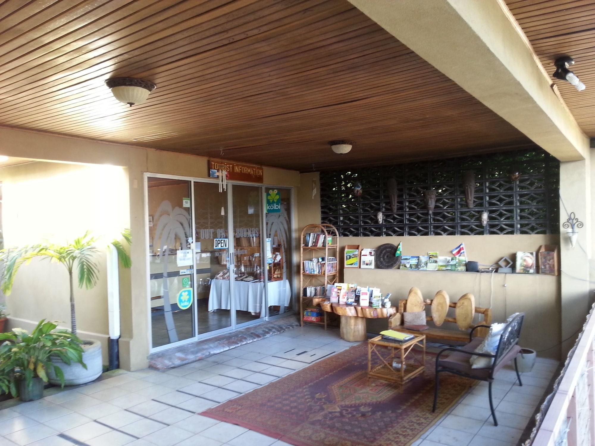 Vista Lobby Out of Bounds Hotel