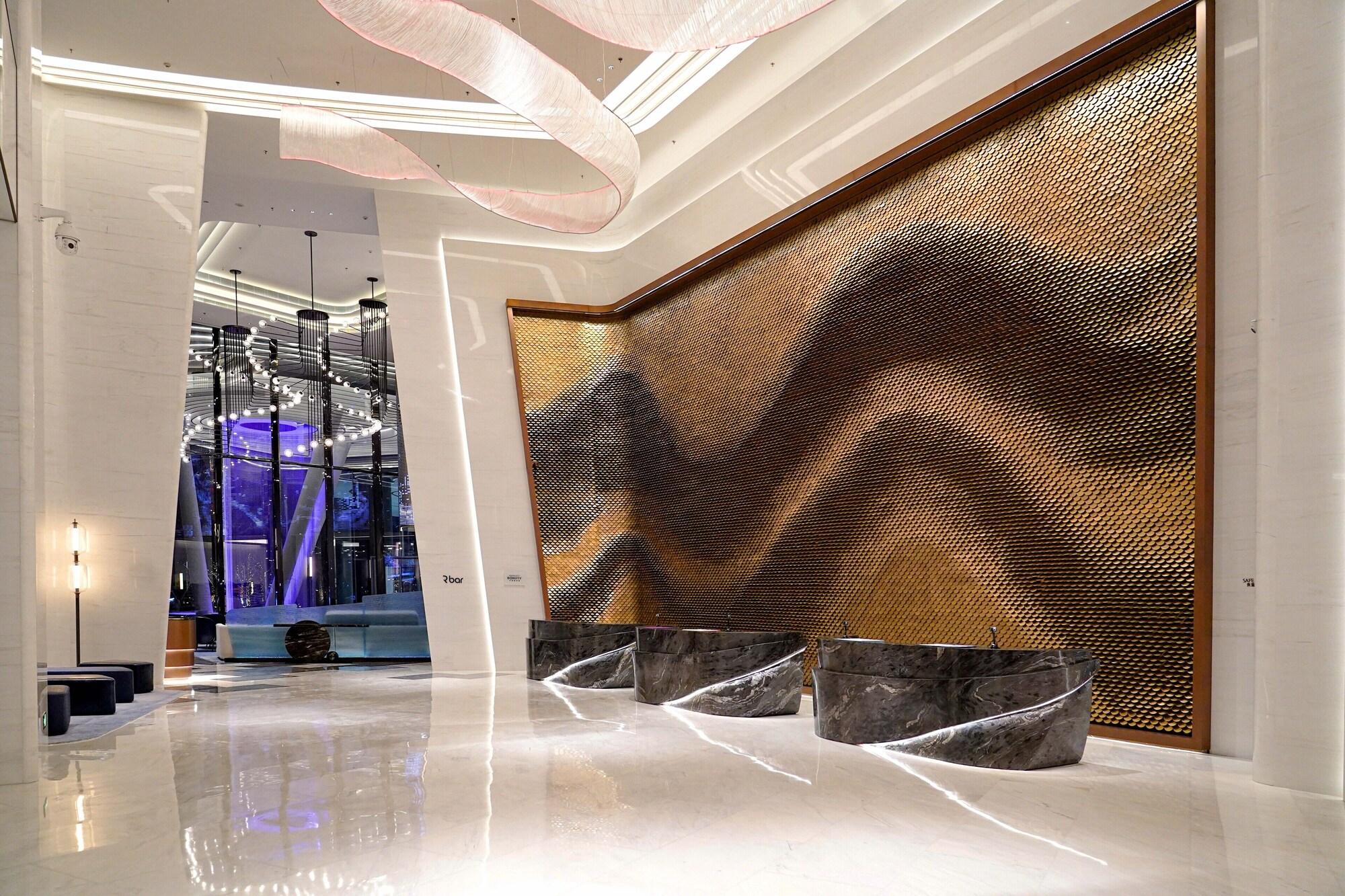 Vista Lobby Renaissance Zhuhai