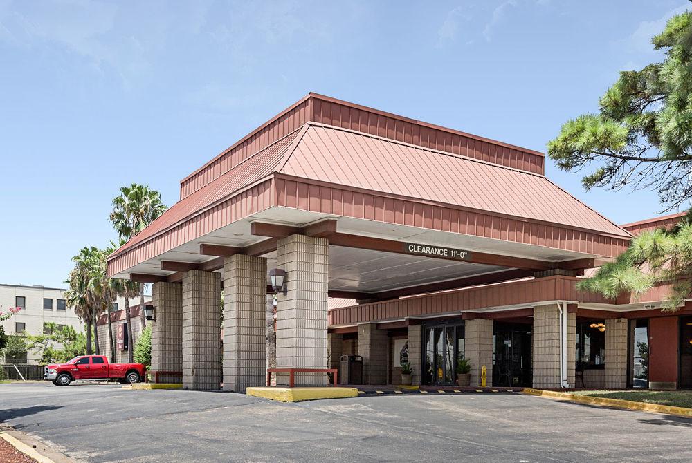 Exterior View Clarion Inn I-10 East at Beltway