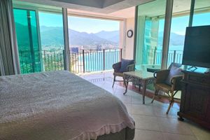 Renta temporal - Beachfront Grand Venetian Penthouse