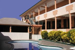 Paquete - Hotel Garant & Suites