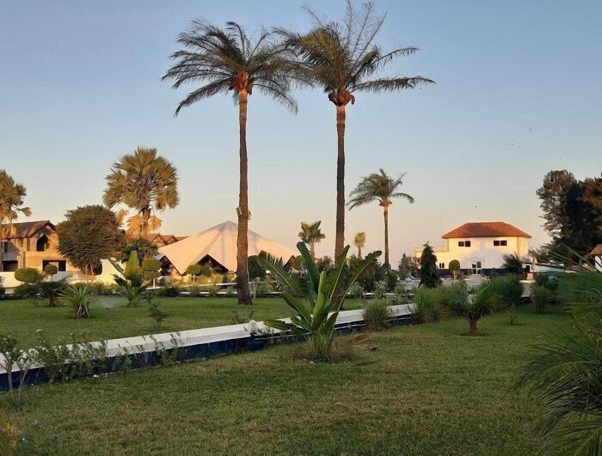 Playa Sand Beach Holiday Resort