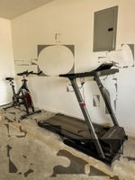 Alquiler Vacacional - SUPERHOST-Huge Charming Farmhouse Style Home>Playground>Arcade>Billards