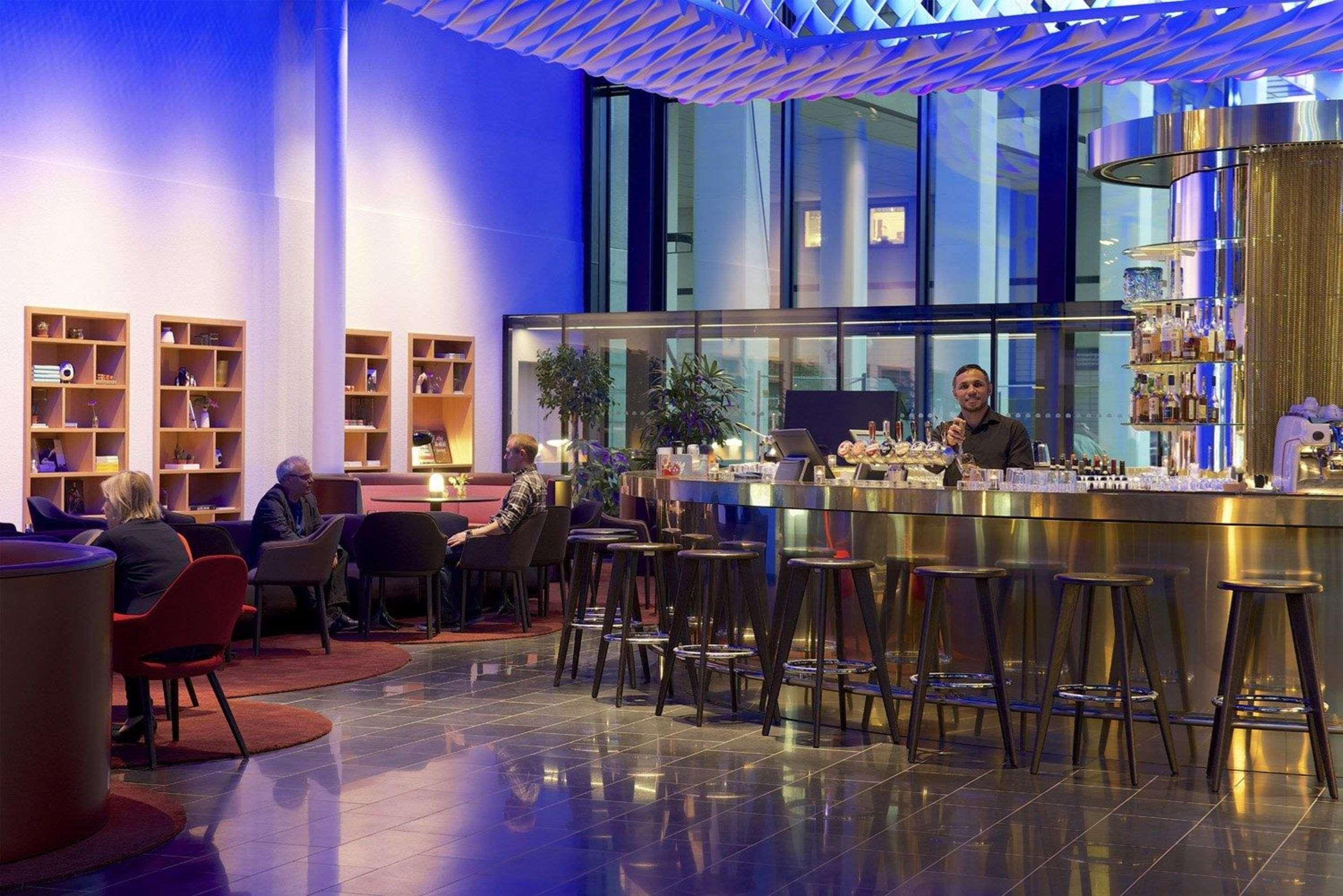 Bar/Salón Quality Hotel Globe