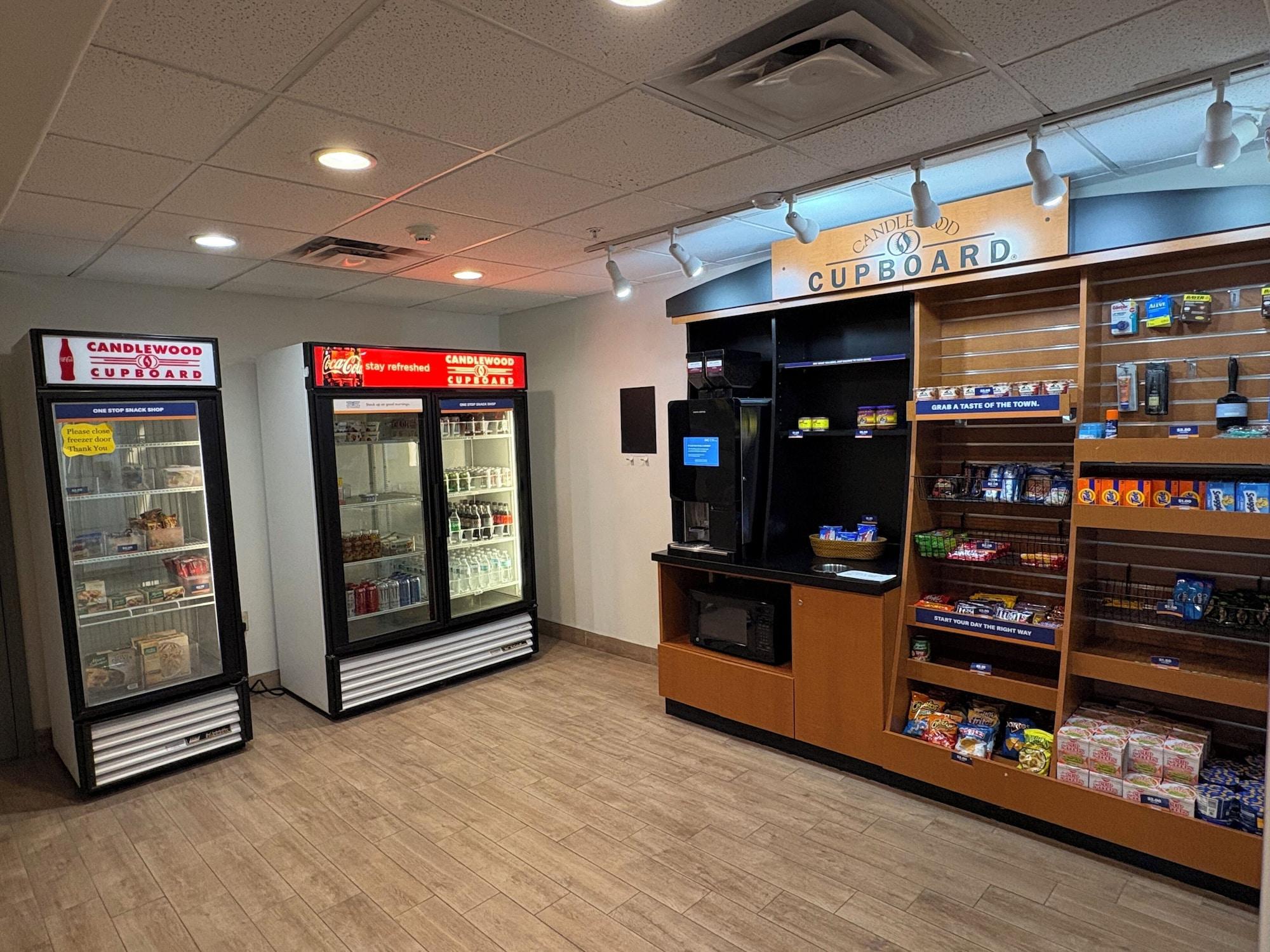 Bar/Salón Candlewood Suites Roswell New Mexico by IHG