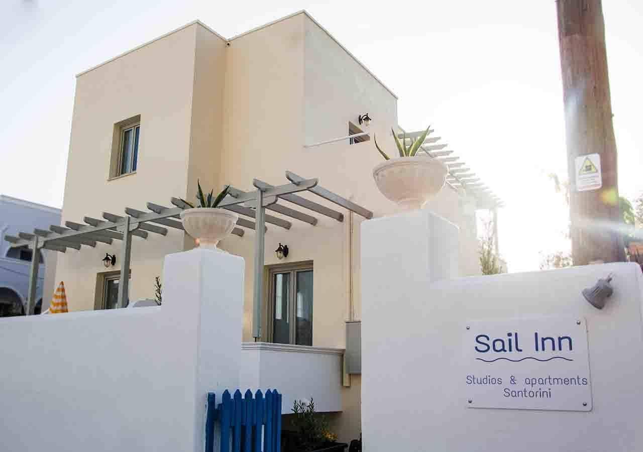 Varios Sail Inn