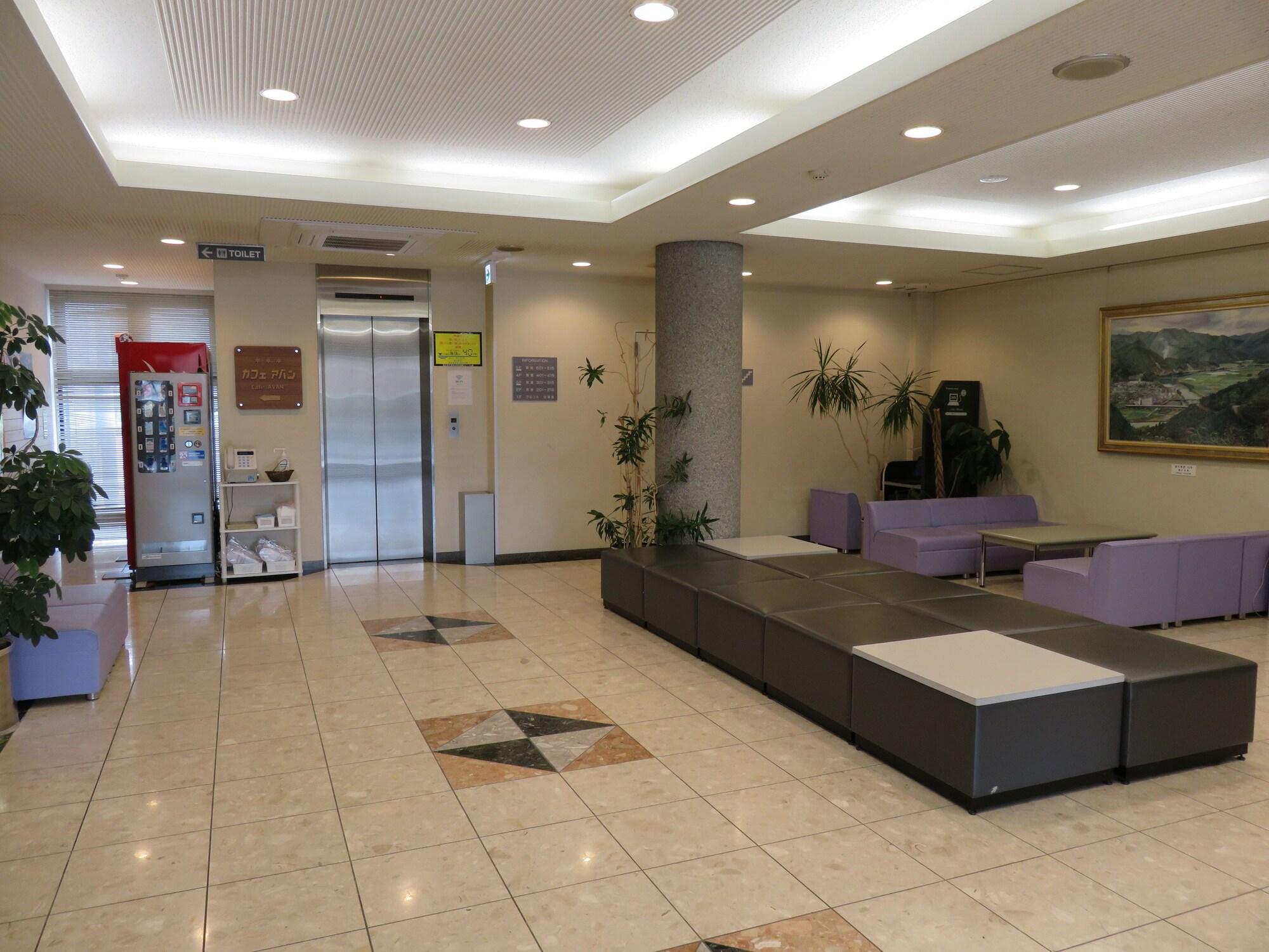 Vista Lobby Hotel Avan Sukumo