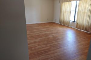 Alquiler Vacacional - Split 2 bdrm/2 full bath floorplan, All new appliances, yearly rental