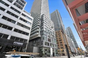 Alojamiento - Waterfront Cove Hotel