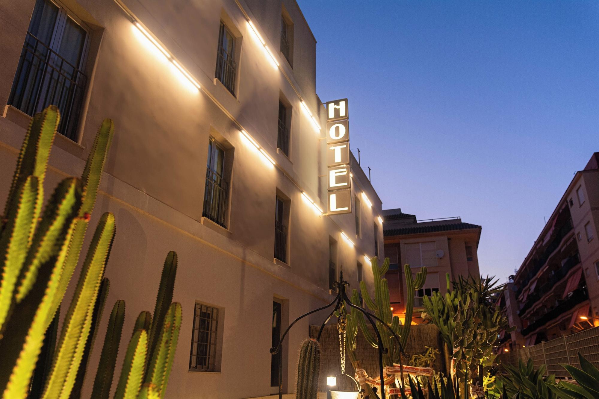 Vista Exterior Hotel Bulevard