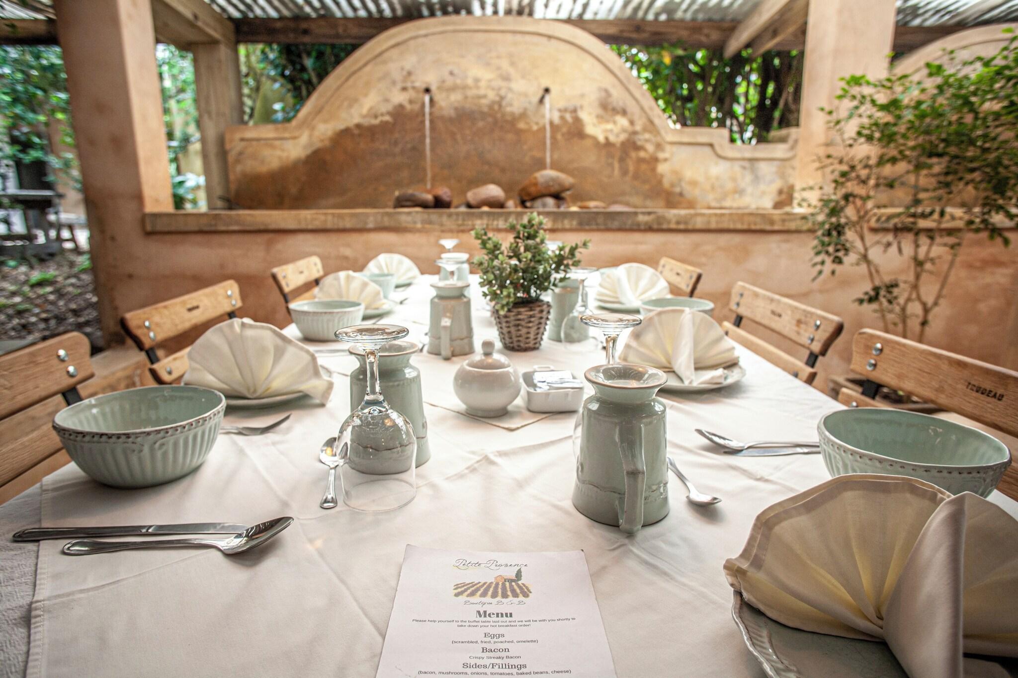 Restaurant Petite Provence Boutique Bed and Breakfast