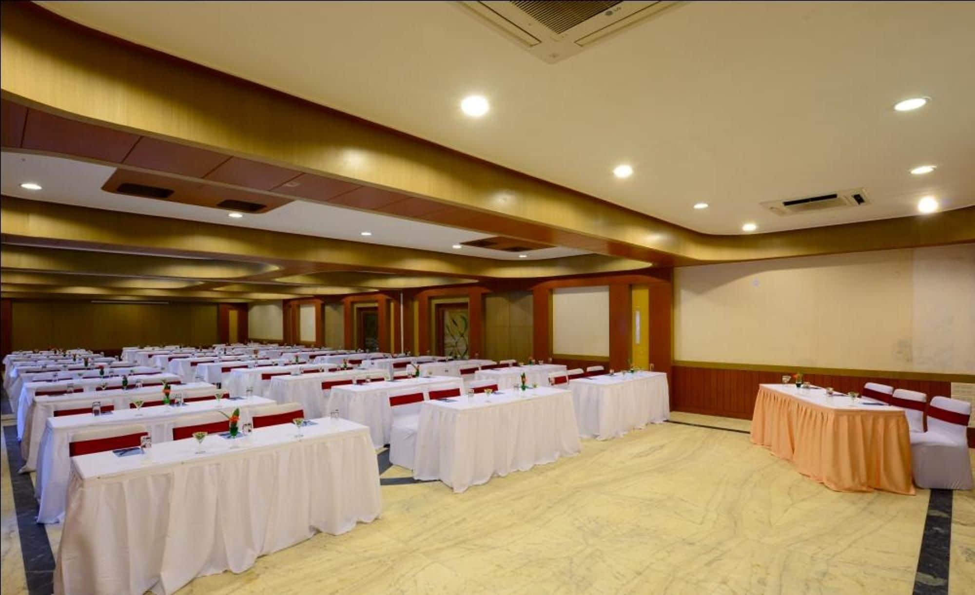 Sala de Reuniones The Chariot Resort & Spa