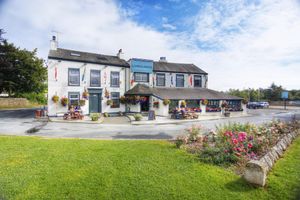 Alojamiento - Longlands Inn and Restaurant