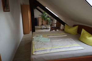 Alquiler Vacacional - Gemütliche Ferienwohnung mit Offenen Dachbalken Klimaanlage