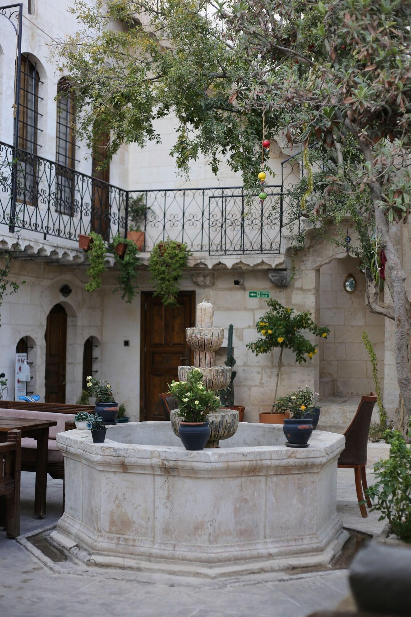 Vista Exterior Tessera Hotel