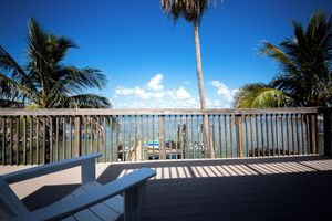 Alojamiento - Lost Inn Paradise