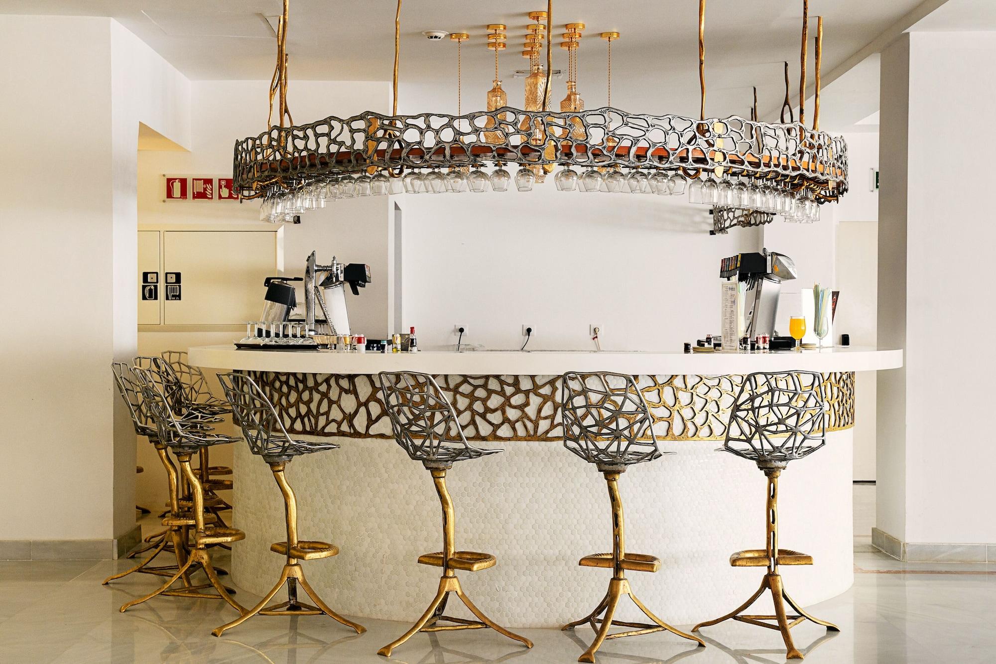 Bar/Salón Buganvilla Hotel & SPA