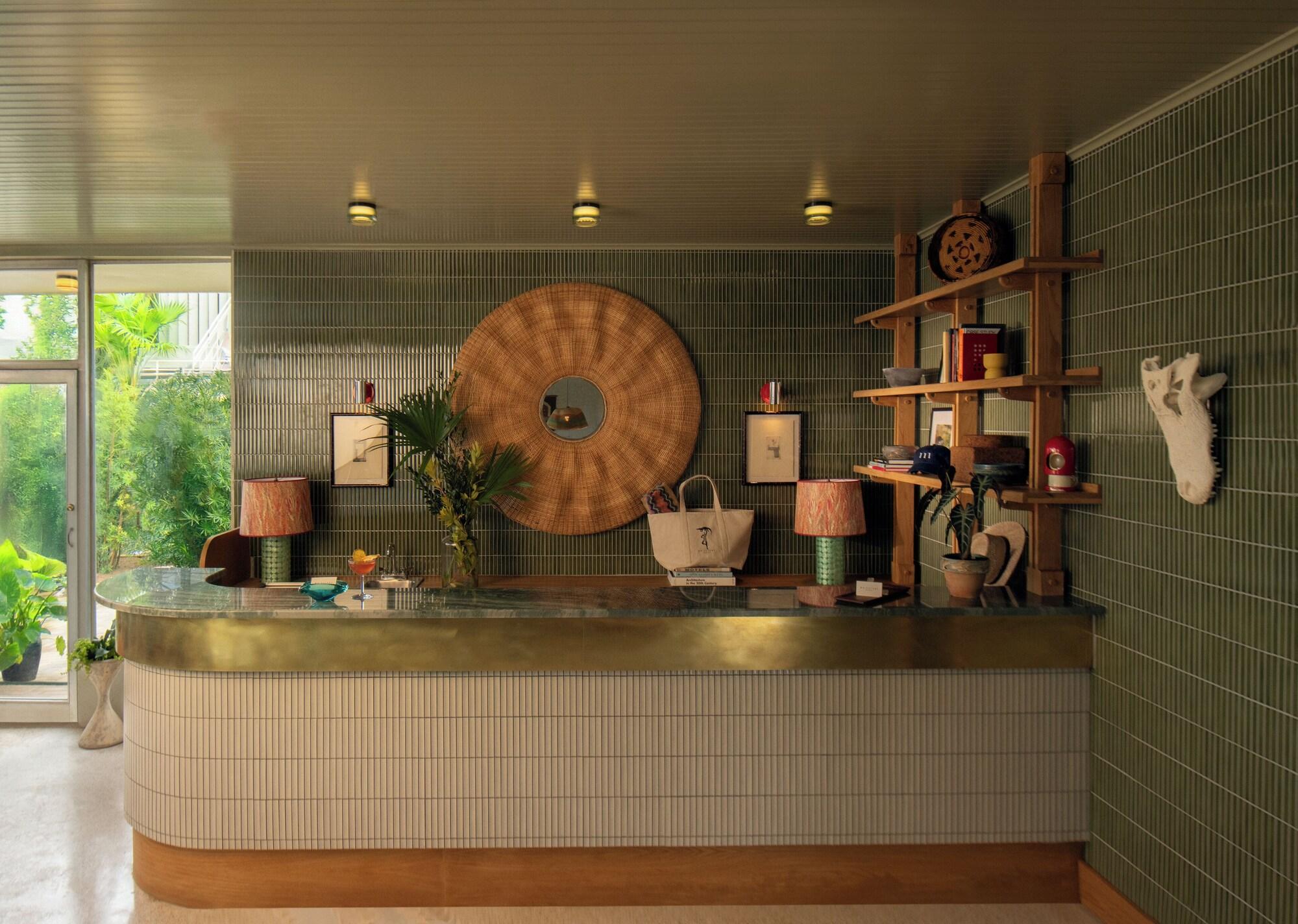 Vista Lobby The Maidstone New Orleans