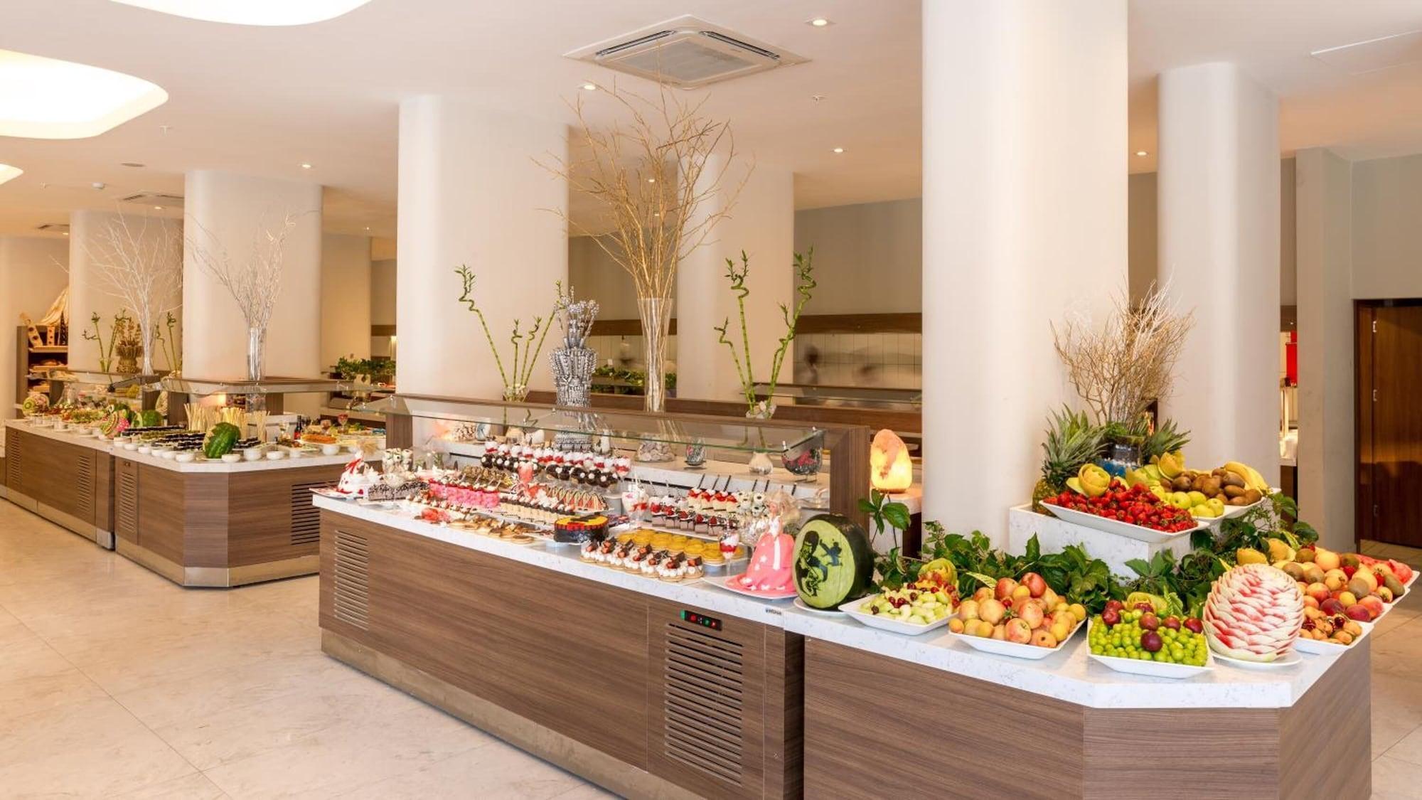 Restaurant Julian Club Hotel - All Inclusive