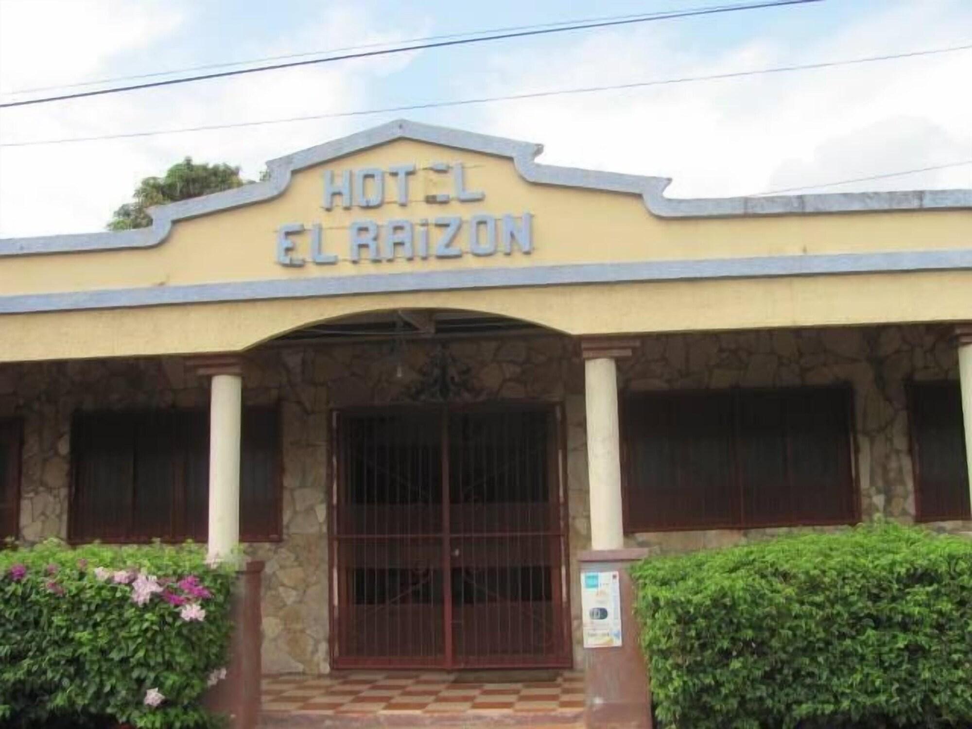 Varios Hotel El Raizon