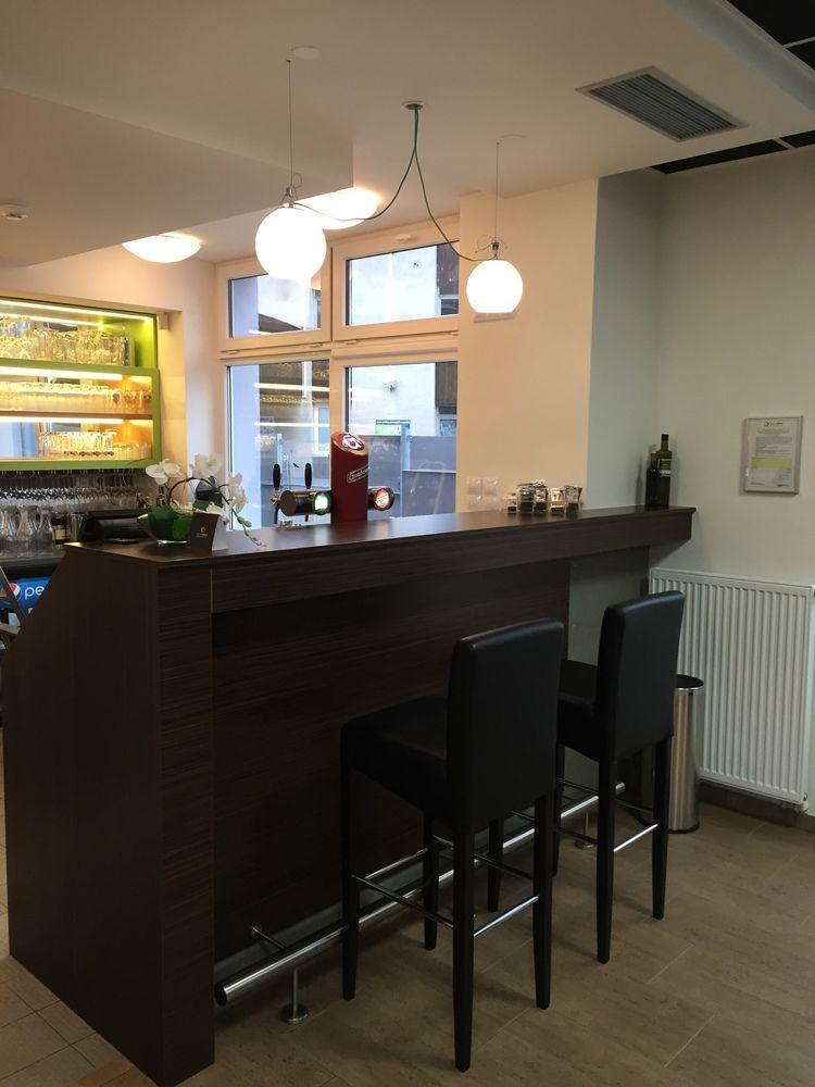 Bar/Salón Sport Hotel Sletište