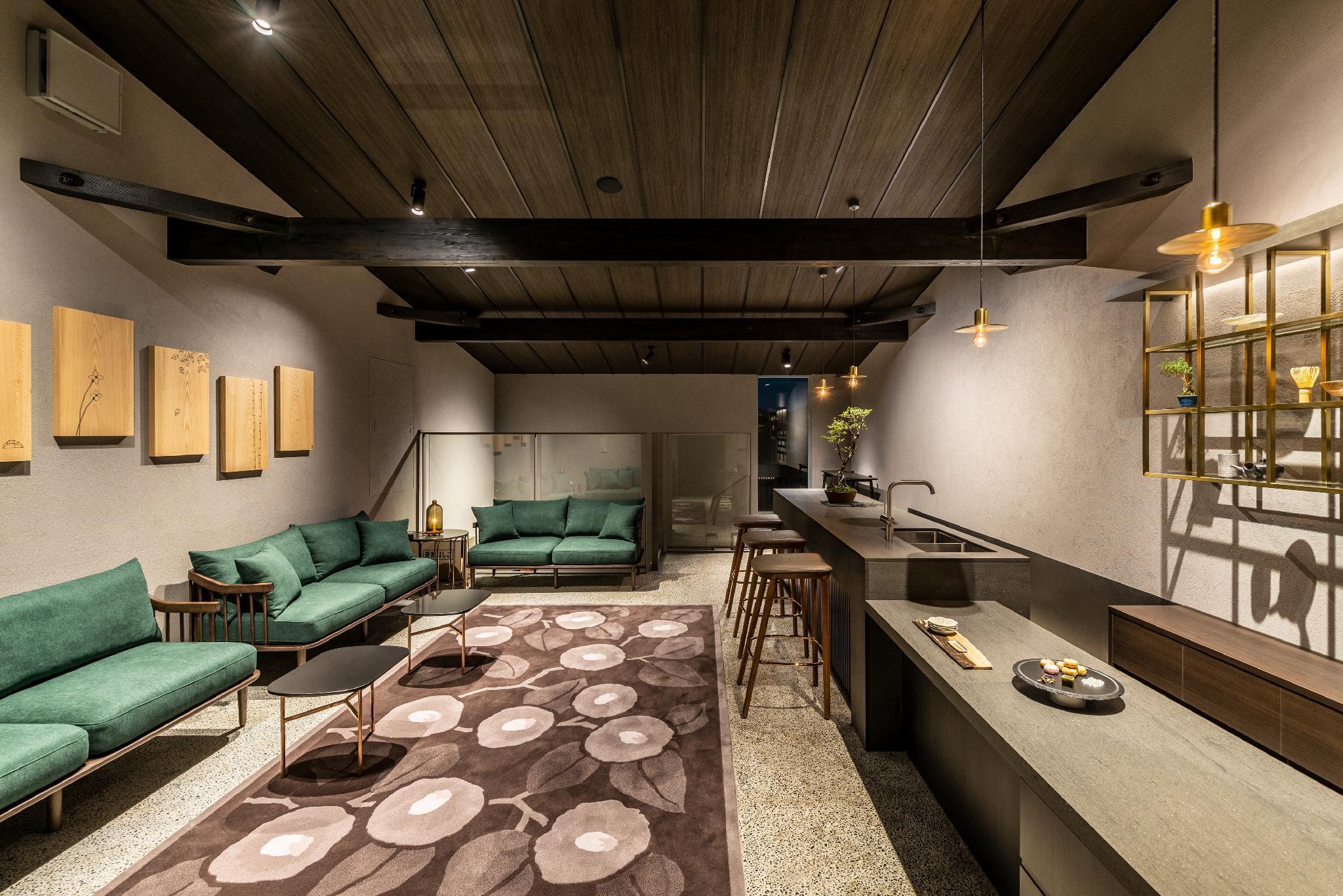 Vista Lobby Nazuna Kyoto Tsubaki St.